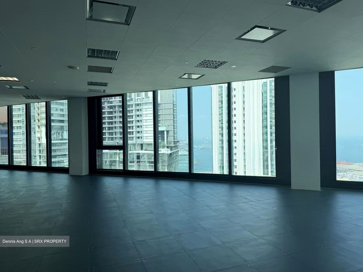 Hub Synergy Point (D2), Office #607893681